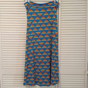 LuLaRoe Maxi Skirt Geometric pattern Size 2XL